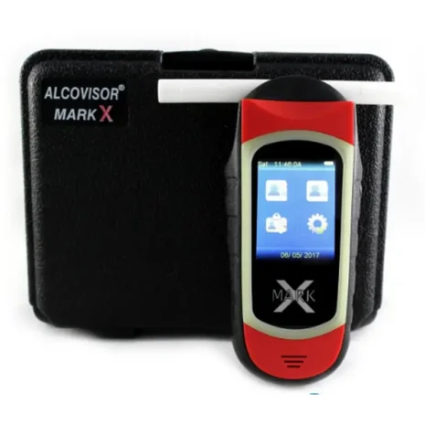 Alcovisor Mark X Alcohol Breathalyser with the case